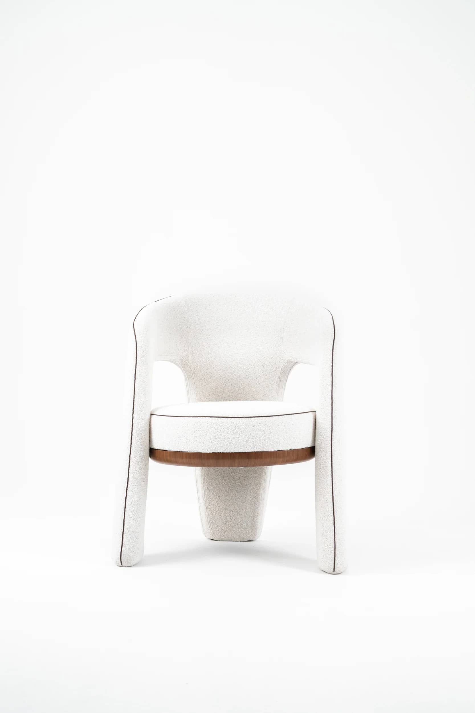 Le Cong chair - view 2